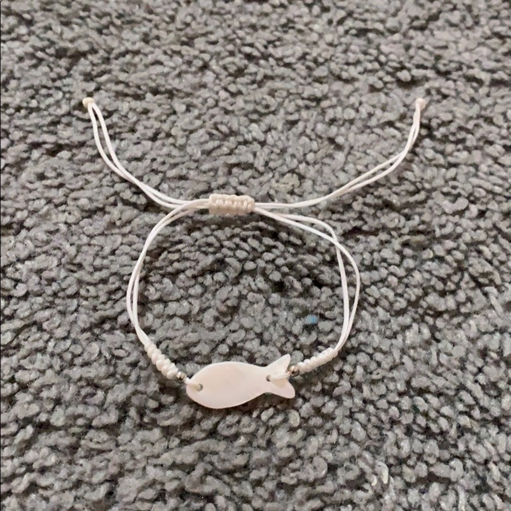adjustable bracelet